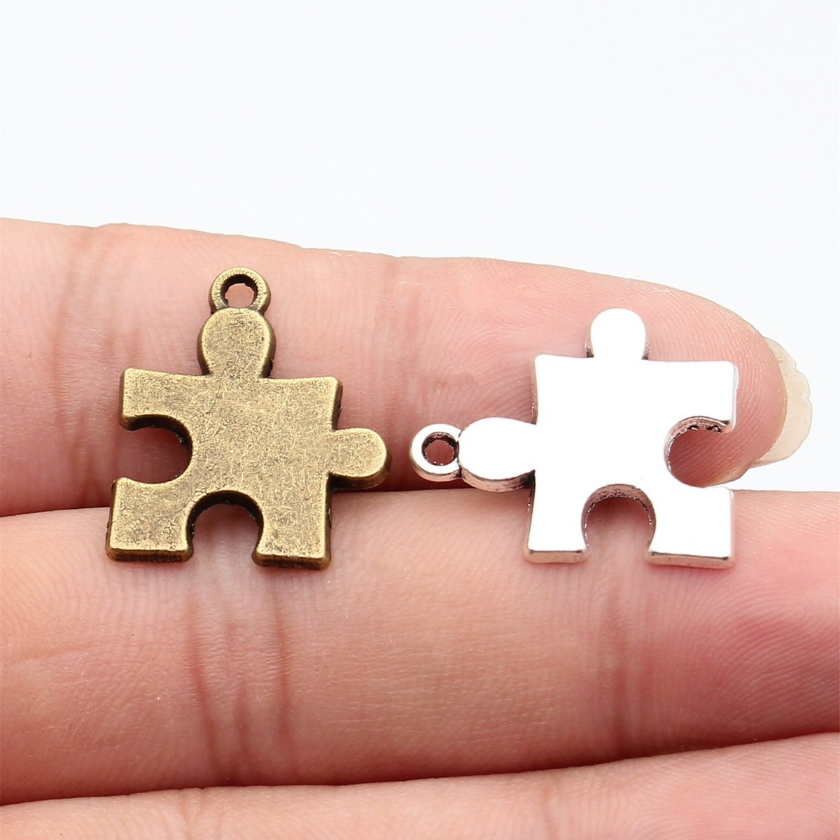 Vintage Fashion Nova - WYSIWYG 10pcs 23x20mm 2 Colors Antique