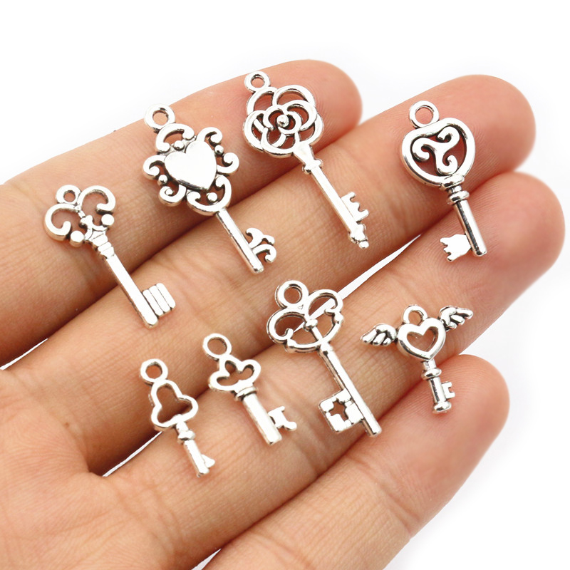 50Pcs Cổ Điển Nhỏ Key Charms A - đánh giá và giá Vintage Fashion Nova