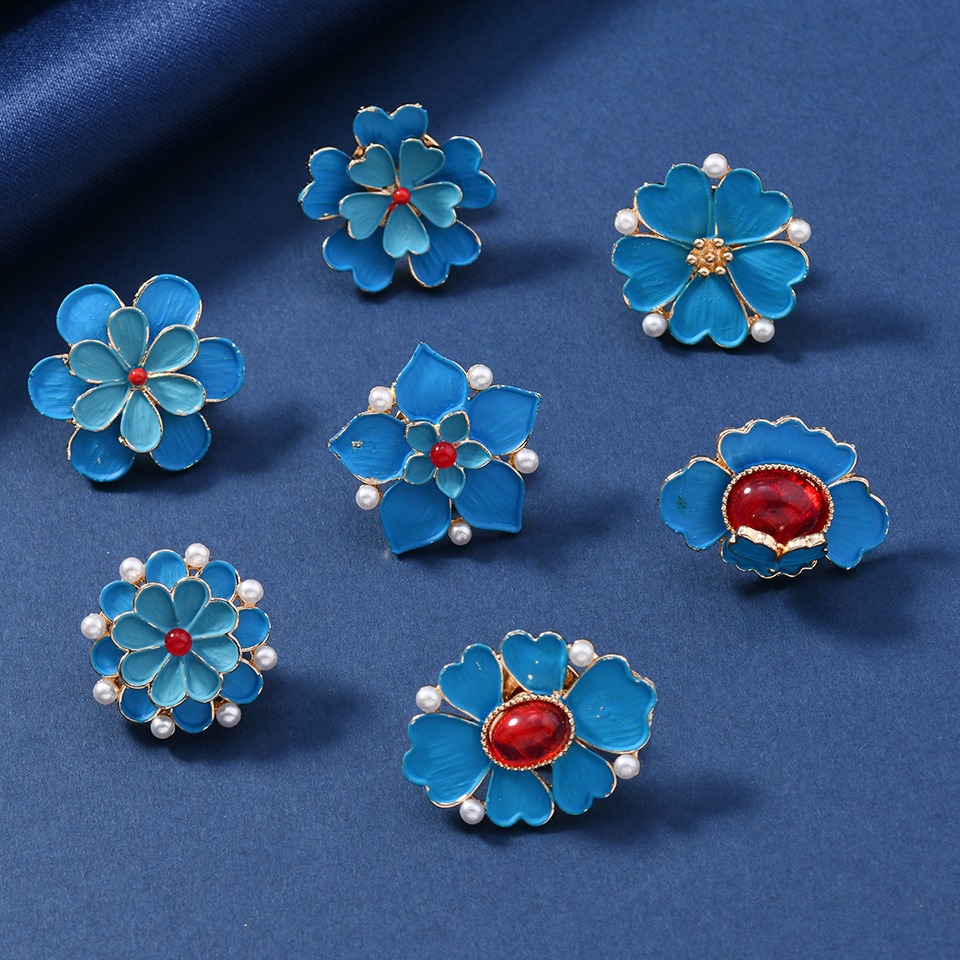Vintage Enamel Blue Flower Bro - đánh giá và giá Vintage Fashion Knitwear
